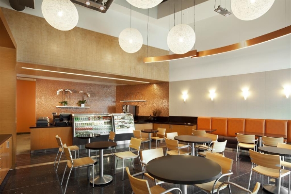 Sheraton Fairplex Hotel & Conference Center